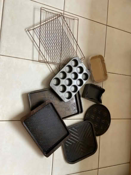 Photo of free Oven and air fryer trays etc (Dun Laoghaire/Killiney) #1