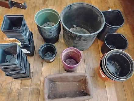 Photo of free Flower Pots (Georgia Ave Petworth) #1