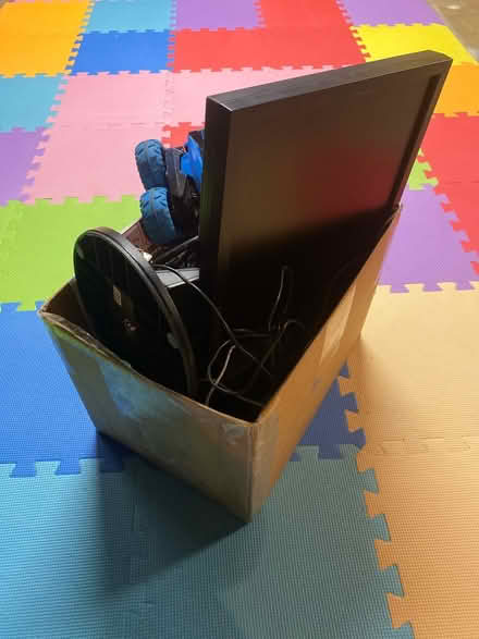 Photo of free Box of old/broken electronics (Skokie) #2