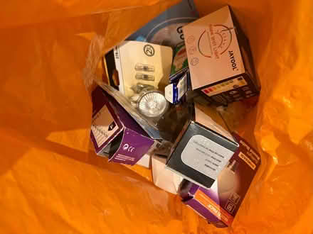 Photo of free A bundle of light bulbs (Belsize Park NW3) #1