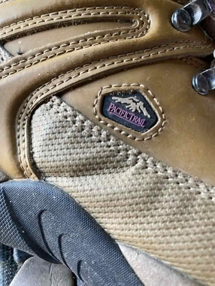 Photo of free Hiking boots (Glenolden 19036) #3