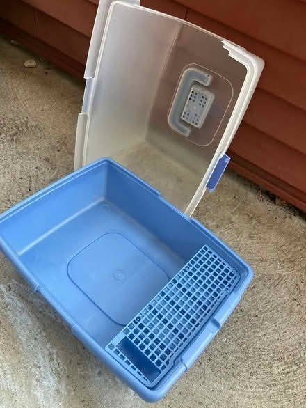 Photo of free Cat litter box (Arlington/West Medford line) #2