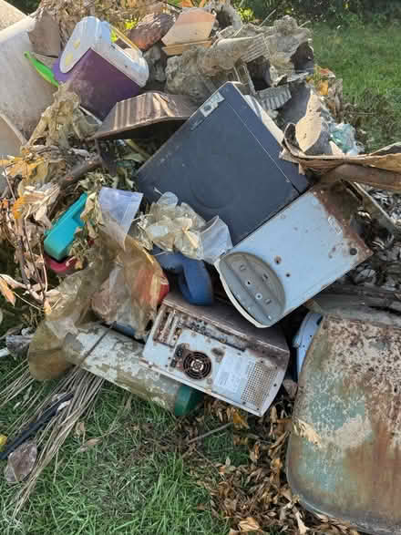 Photo of free Cleaned out the shed (Midtown West/Levy Park) #2