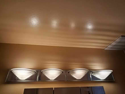 Photo of free Bathroom vanity light fixture (West San Jose) #1