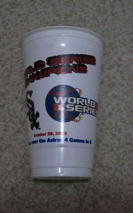 Photo of free White Sox World Series Cup 2005 (Prospect Hts) #1