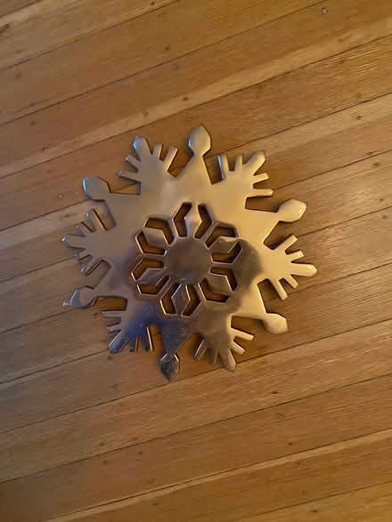 Photo of free Snowflake hot plate (Lowell and highland) #1