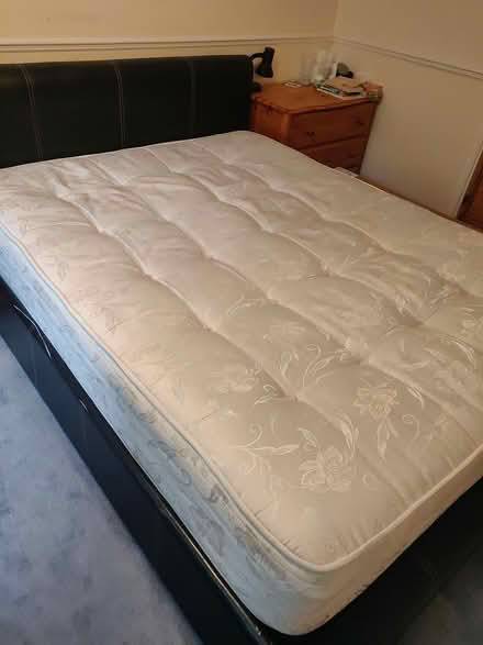 Photo of free King Mattress (Fleet GU52) #2