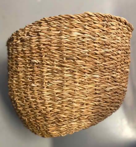 Photo of free basket - woven grass - used (midtwn) #2