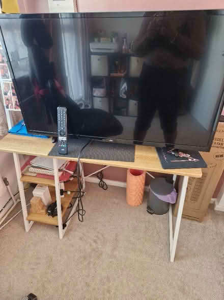 Photo of free TV (Latchmere SW11) #1