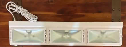 Photo of free Under Cabinet Light Fixture (Redwood City) #1