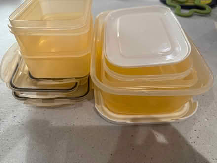 Photo of free Assorted lunch boxes with lids (Sarisbury Green SO31) #1