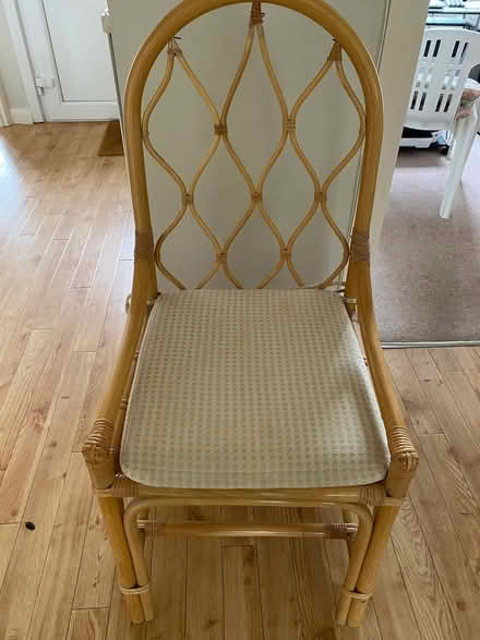 Photo of free Wicker chairs (Rickmansworth wd3) #1