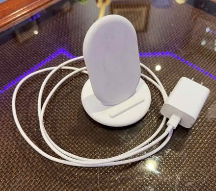 Photo of free Google wireless phone charger (near Tartan/ Jockvale) #1
