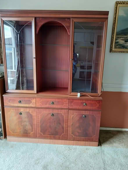 Photo of free 2 units (LU1. Caddington) #1
