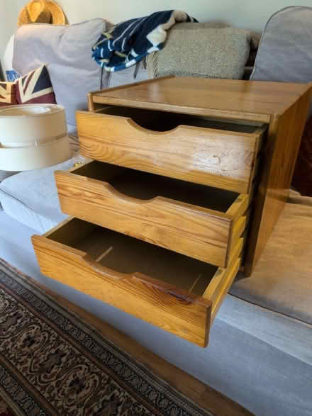 Photo of free Drawer unit (Chesham HP5) #2