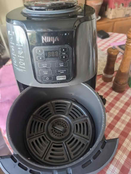 Photo of free Air fryer (Fairfield Park) #2