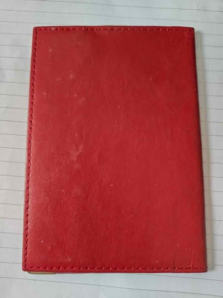 Photo of free Passport cover (IG6 3s) #3