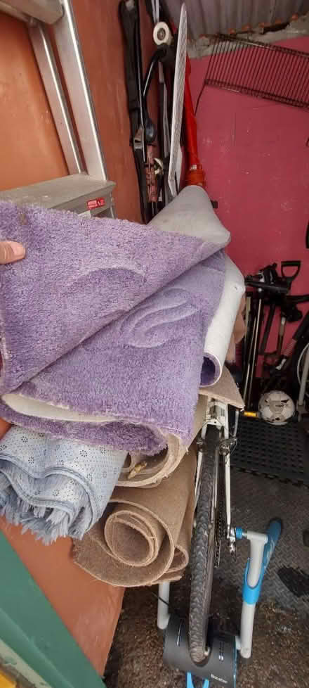 Photo of free Various carpet pieces (Knighton) #3