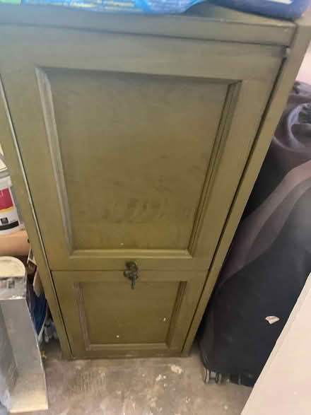 Photo of free retro cabinet (Tustin) #2