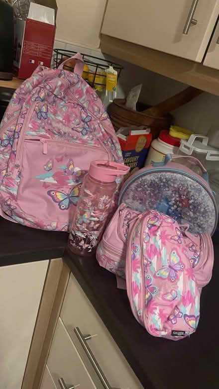 Photo of free School bag set (Pendlebury M27) #1