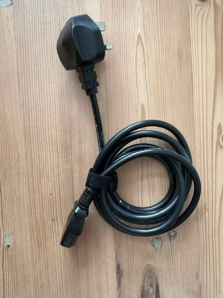 Photo of free Monitor cable (Putney) #1