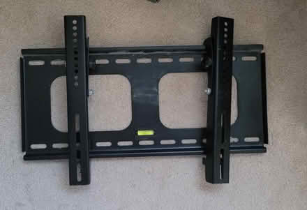 Photo of free Tv wall mount for 21-36" tv's (Aylestone LE2) #1