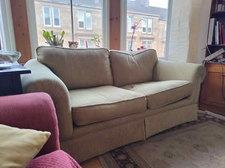 Photo of free Green Couch 🟢 (Mount Florida G42) #2