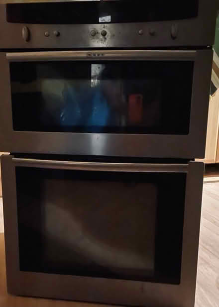 Photo of free Neff double oven (Earley RG6) #1