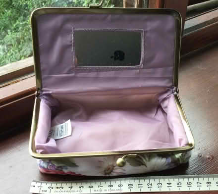 Photo of free Cosmetic bag/ purse (Sandbach Heath CW11) #2