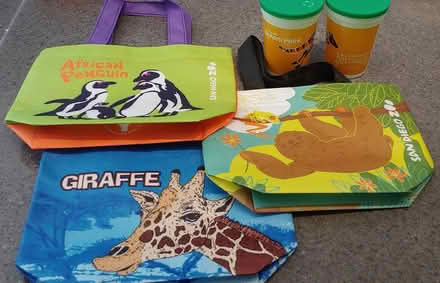 Photo of free Lunch Bags, Cups with Lids (94087) #1