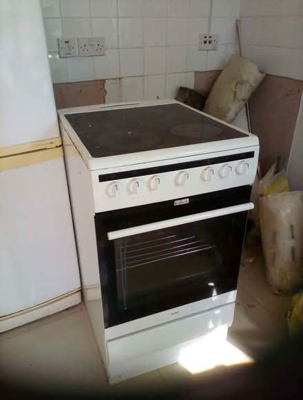 Photo of free cooker (East Acton W12) #1