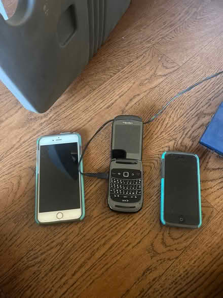 Photo of free BlackBerry, 2 old iphones (North Berkeley) #1