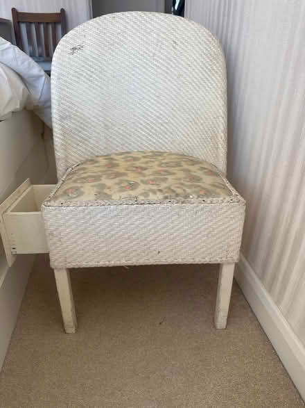 Photo of free Low loom style chair (Hanworth Park, TW13) #3