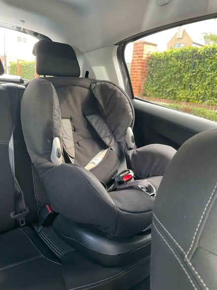 Photo of free Toddler car seat (RH12) #1