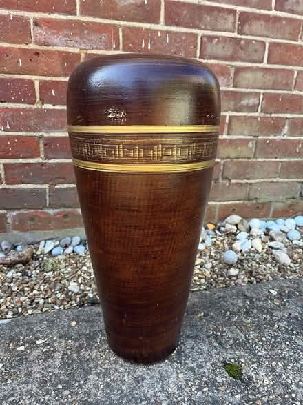 Photo of free A large vase (Lakenham NR1) #1