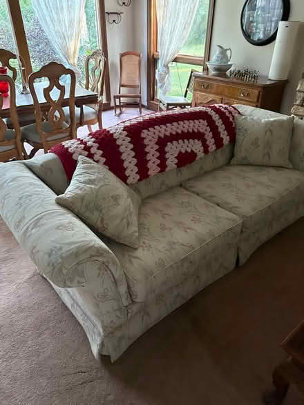 Photo of free Couch and love seat (Long grove il) #1