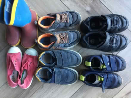 Photo of free Kids shoes (Bournville B30) #2