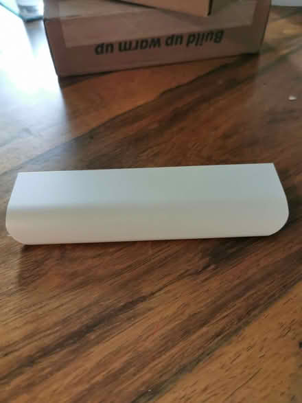Photo of free Drawer/Cupboard handles (Leighton Buzzard LU7) #1