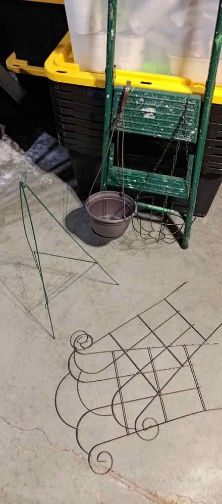 Photo of free Hanging Planters, etc (Bowie) #1