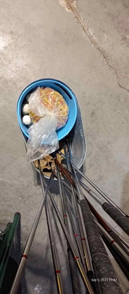 Photo of free Golf Equipment (Bowie) #1