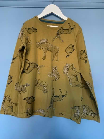 Photo of free Child’s long sleeved top (Tilehurst RG30) #1