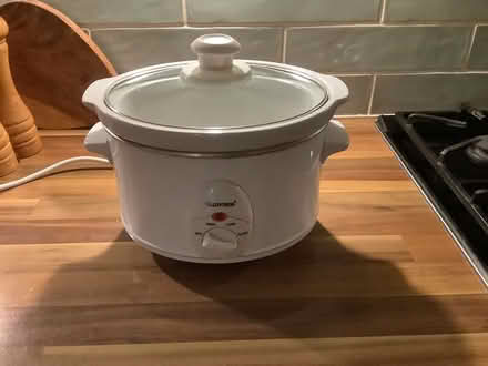 Photo of free Slow cooker (Stanwell Village TW19) #1