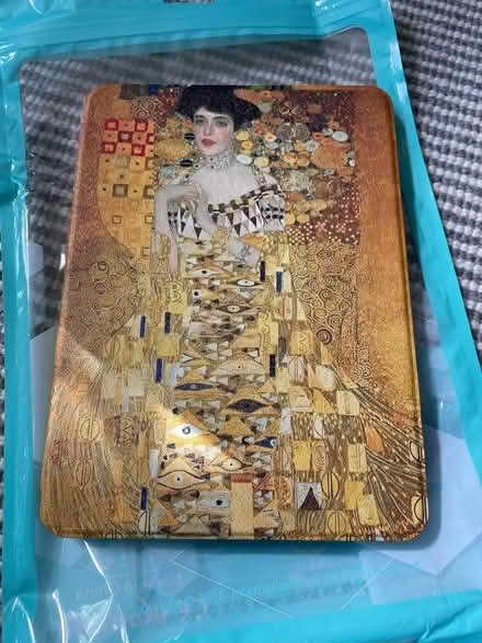 Photo of free Klimt kindle cover (new) (Golden Green TN11) #1