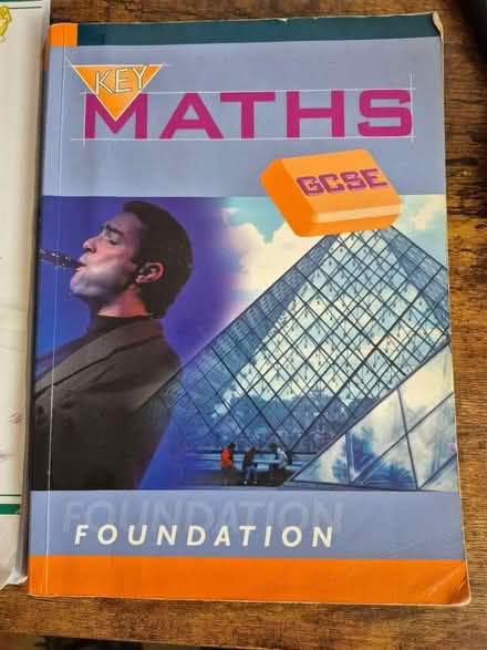 Photo of free GCSE Books (Horsham Town area) #1