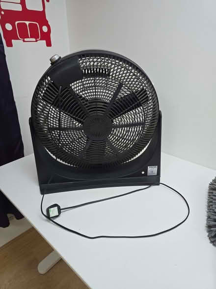 Photo of free FOCUS Floor Fan (Bedford Centre MK40) #2