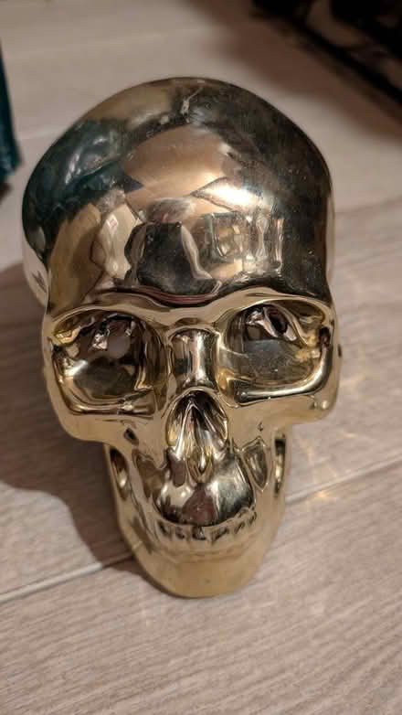 Photo of free Gold skull piggy bank (Hanger Lane) #1