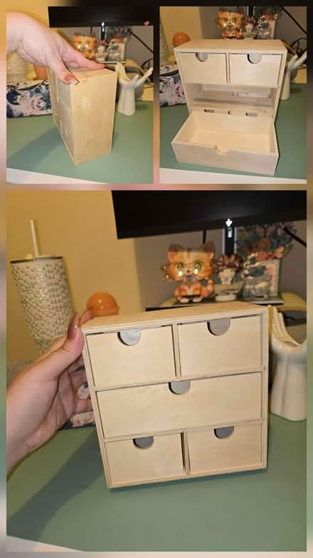 Photo of free Small organizer (Dublin 16) #1