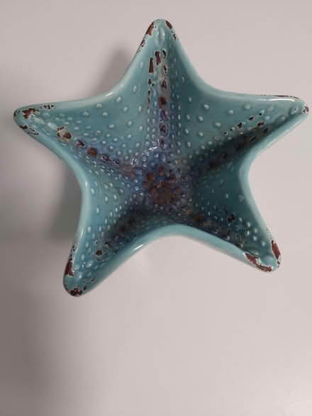 Photo of free Decorative bowl (Woolton L25) #1