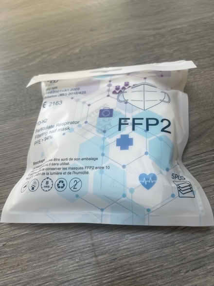 Photo of free FFP2 Respirator mask. In original packaging. (Southsea PO4) #2
