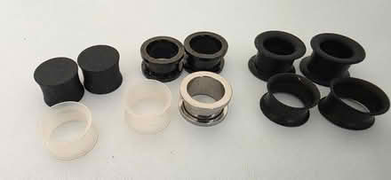 Photo of free Ear plugs Earrings 14 and 16mm (CF14) #2